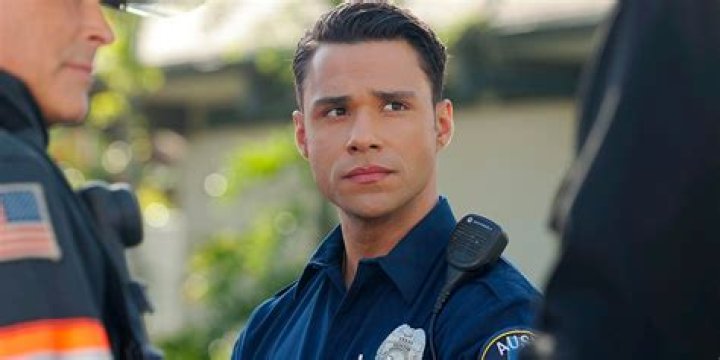 TK & Carlos Relationship Spoilers & More – Hollywood Life