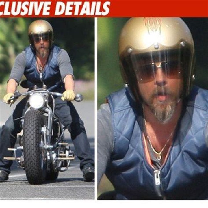Brad Pitt Takes Selfie With Fan While On His Motorcycle In LA — Pic – Hollywood Life