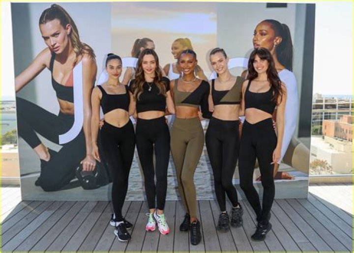 Models Josephine Skriver & Jasmine Tookes Reveal Their Workout Tips – Hollywood Life