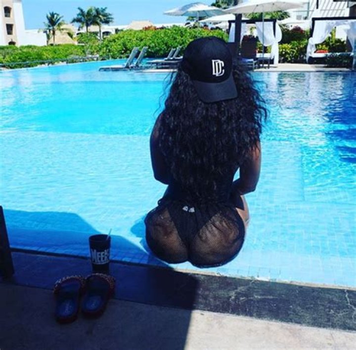 Meek Mill Dating Nessa — Nicki Minaj Look-A-Like Confirms Their Romance – Hollywood Life