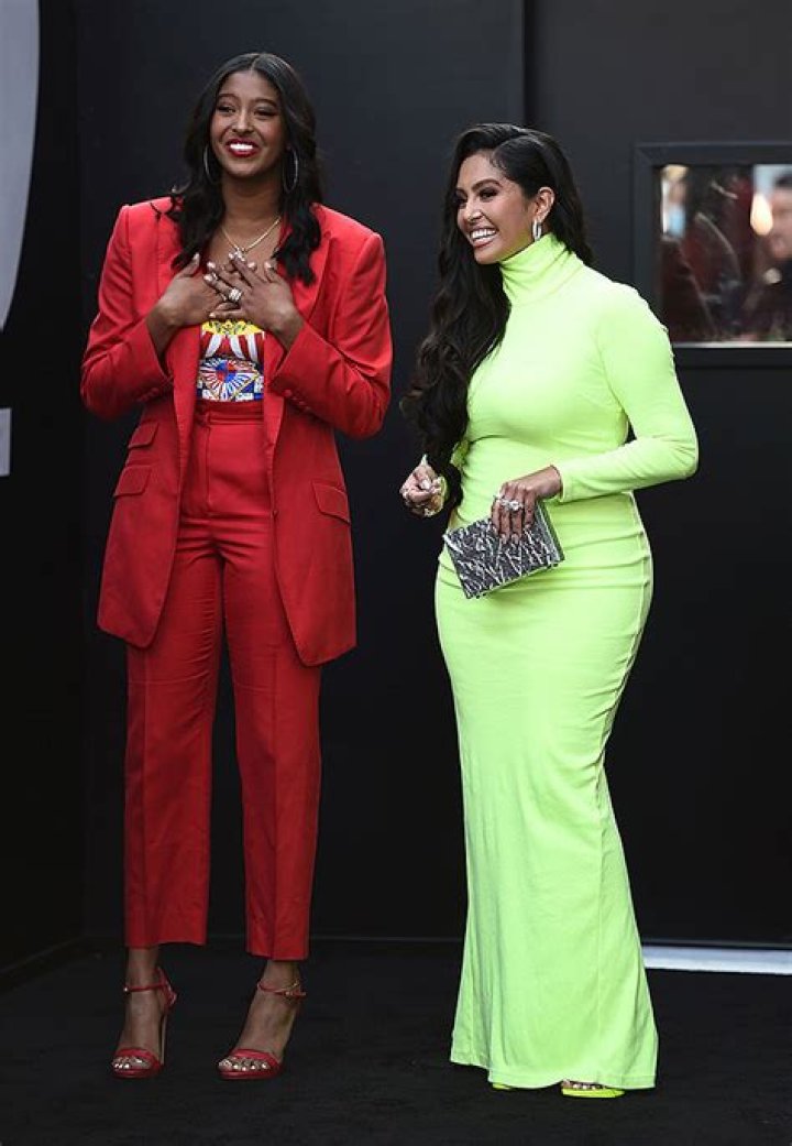 Natalia Bryant, 18, Rocks A Red Blazer & Matching Lip On ‘F9’ Red Carpet With Mom Vanessa – See Pics