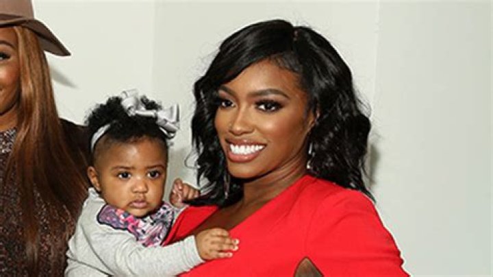 Porsha Williams’ Daugher Pilar Gives Daddy Dennis The Side Eye – Hollywood Life