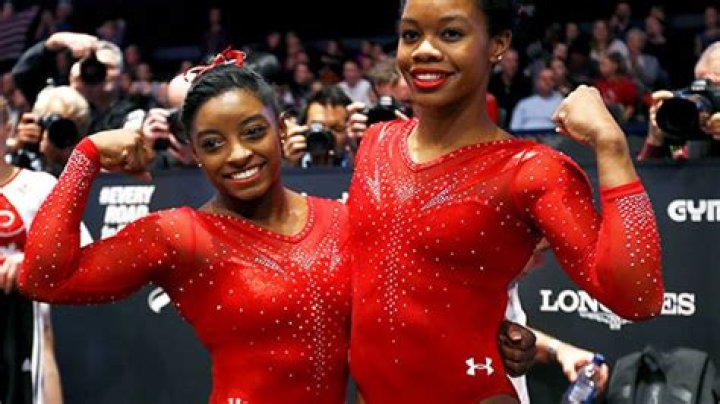 Simone Biles & Gabby Douglas Fighting? Throwing Major Shade On Twitter – Hollywood Life