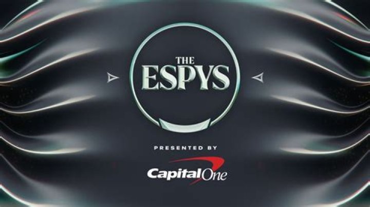 Live Stream The 2015 Show Here – Hollywood Life