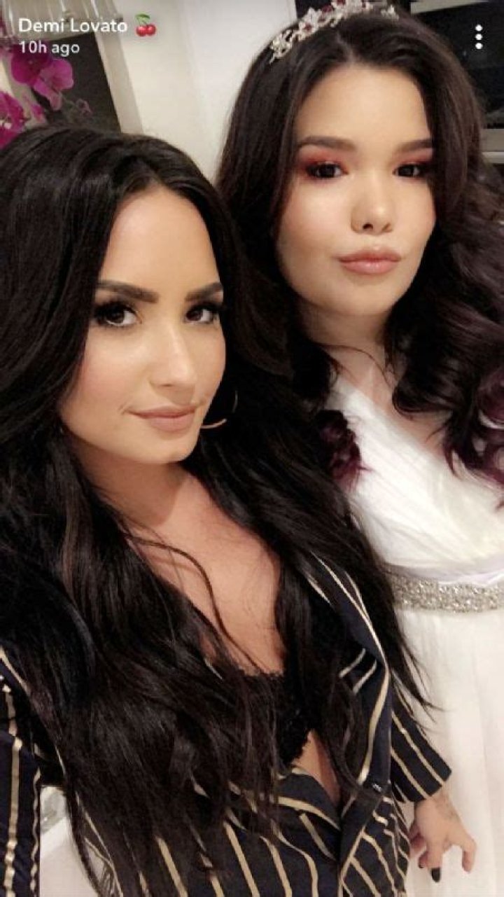 Who Is Madison De La Garza? 5 Things About Demi Lovato’s Sister – Hollywood Life